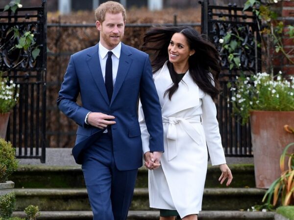 Ο Πρίγκιπας Harry και η Meghan Markle επιστρέφουν πίσω στη Βρετανία
