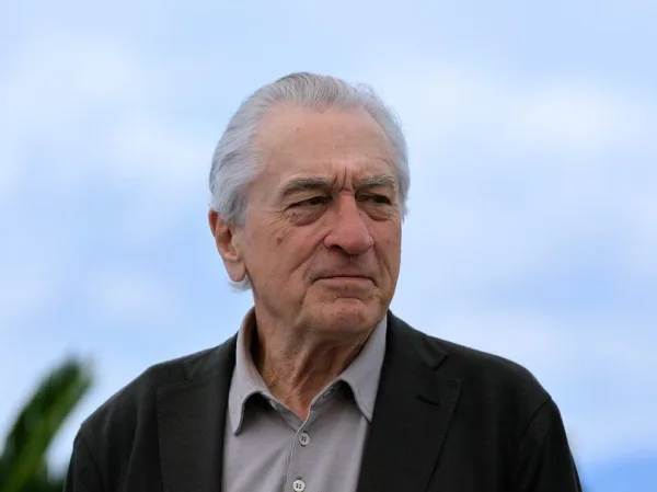 Ο ηθοποιός Robert De Niro, ο οποίος σχεδιάζει τουριστικό θέρετρο στην Μπαρμπούντα της Καραϊβικής.