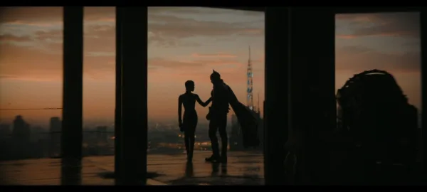 Ο Robert Pattinson ως Bruce Wayne στην ταινία The Batman του 2022.