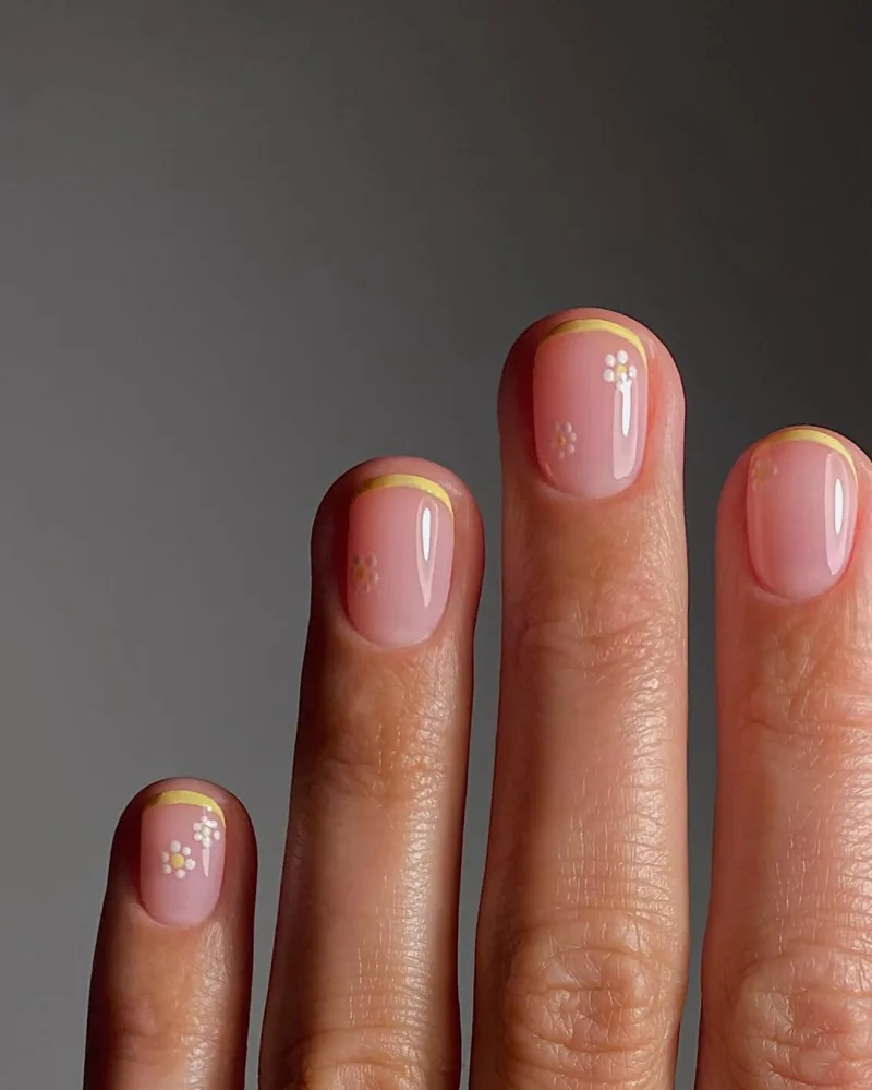 Rose water nails