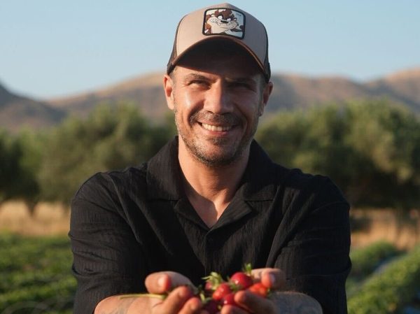 Συνεργασία έκπληξη; Όταν ο Άκης Πετρετζίκης συναντήθηκε με τον Jamie Oliver