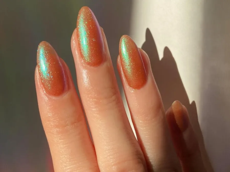 Birthstone nails