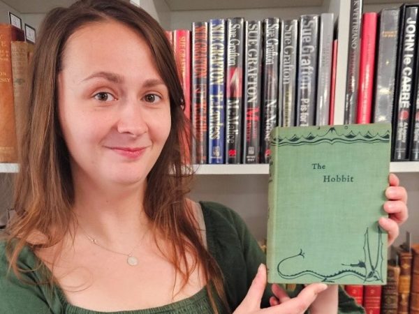 Σπάνια πρώτη έκδοση του The Hobbit έγραψε ιστορία σε δημοπρασία