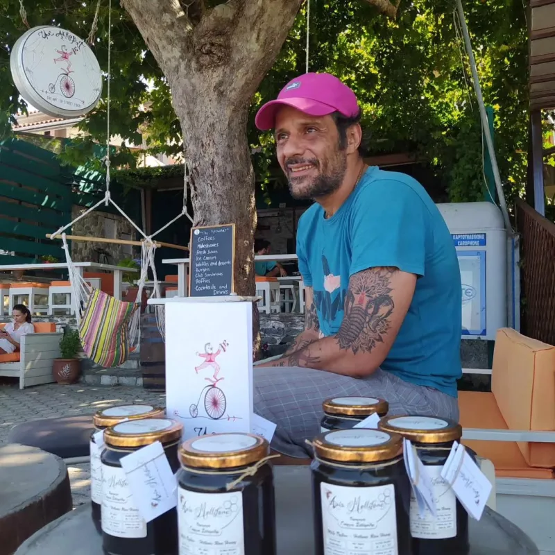 Γνωστοί Έλληνες celebrities που έκαναν στροφή στην καριέρα τους