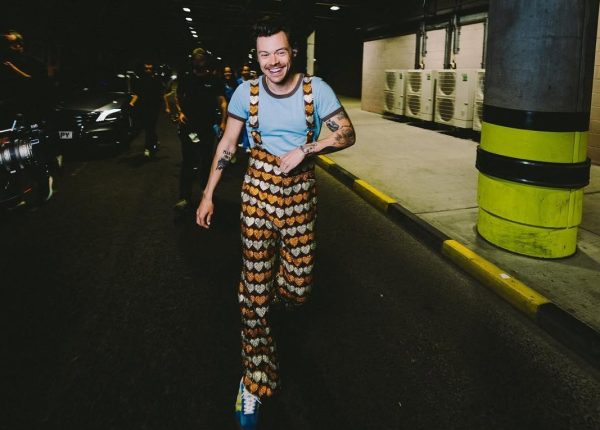 Ο Harry Styles επιστρέφει! Το νέο video που θεωρείται teaser της μουσικής του επανεμφάνισης