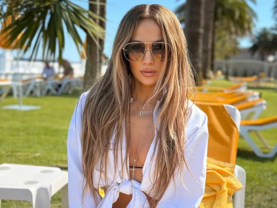 Jennifer Lopez