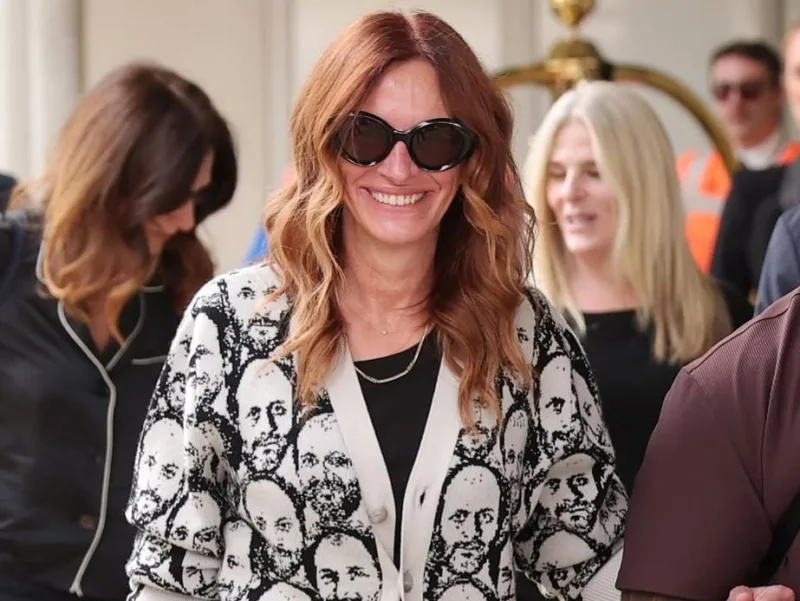 Julia Roberts