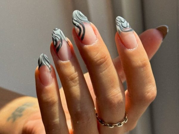 5 κομψά nail trends για να δοκιμάσεις τους φθινοπωρινούς μήνες