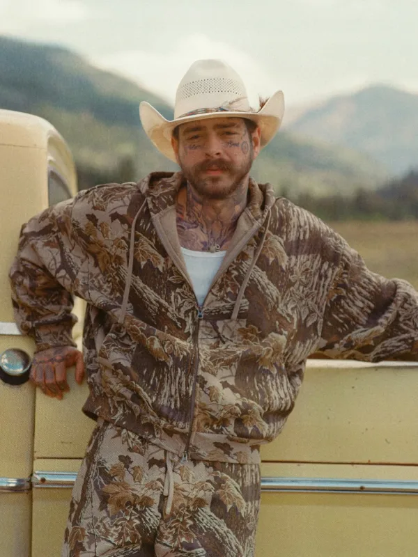 Ο Post Malone με καουμπόικο καπέλο και παραλλαγή στη φύση.