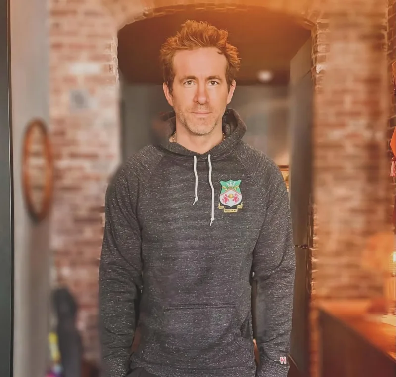 https://www.instagram.com/vancityreynolds/