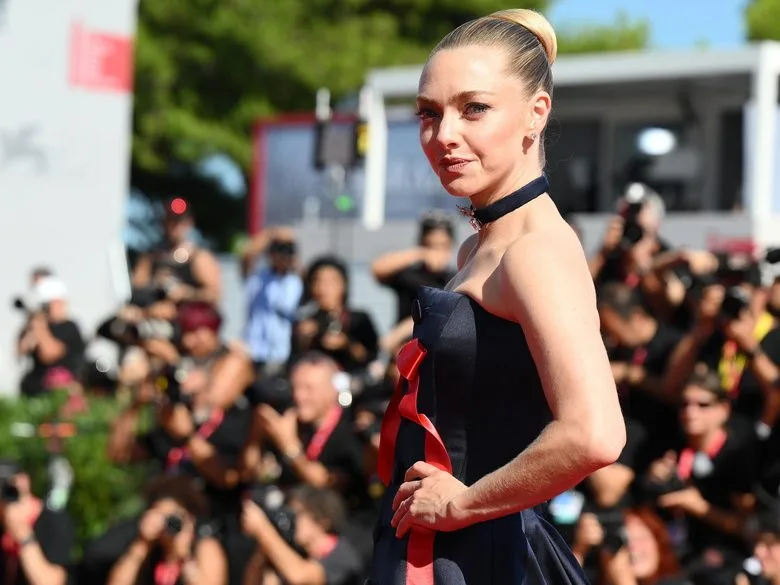 Η Amanda Seyfried στο Φεστιβάλ Βενετίας 2025 για την ταινία The Testament of Ann Lee.