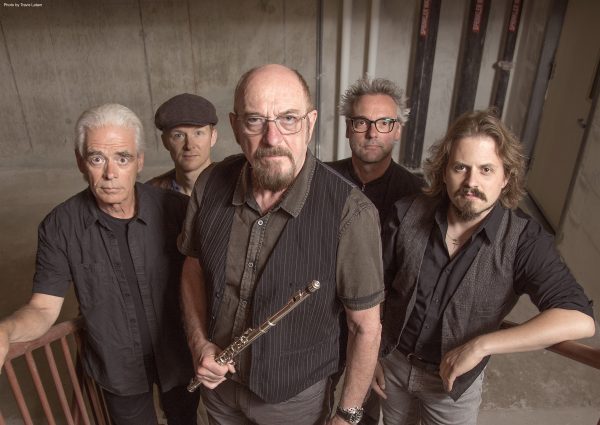 Jethro Tull: Όσα δεν ξέρεις για τη θρυλική μπάντα λίγο πριν έρθει στην Αθήνα