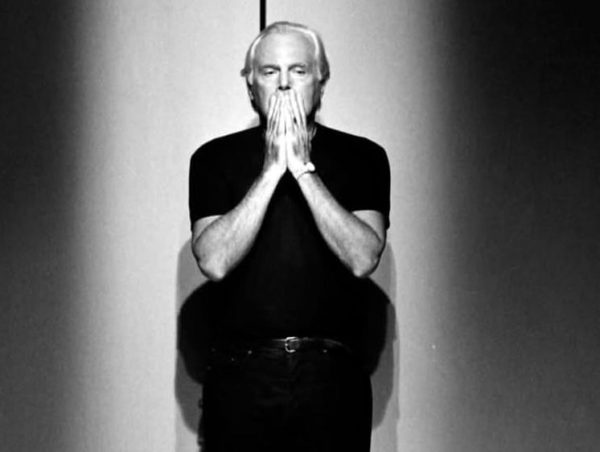 Giorgio Armani: Ο θρύλος της ιταλικής κομψότητας έφυγε από τη ζωή σε ηλικία 91 ετών