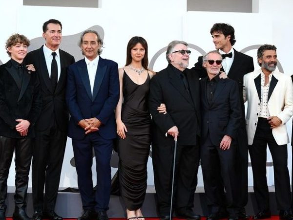 Αποθέωση για τον Frankenstein του Guillermo del Toro στο Φεστιβάλ Βενετίας