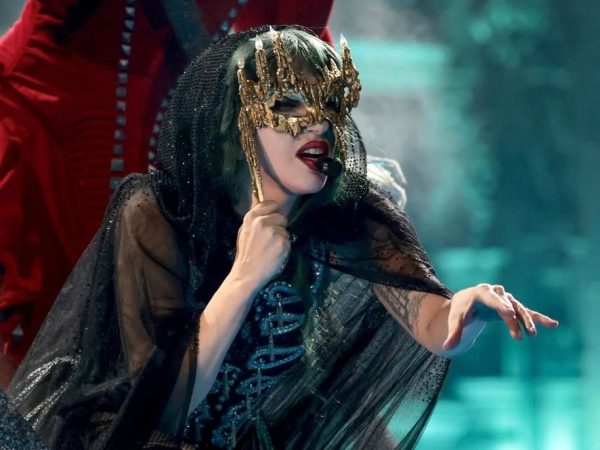 H Lady Gaga σπάει ρεκόρ με την The Mayhem Ball tour