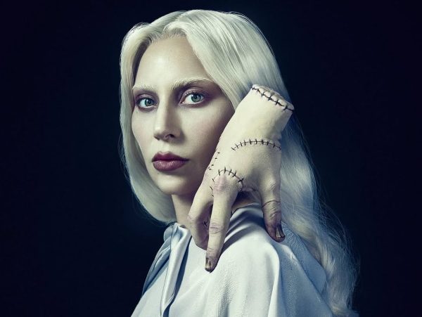 Lady Gaga: Δες το video clip του ολοκαίνουριου The Dead Dance σε σκηνοθεσία Tim Burton