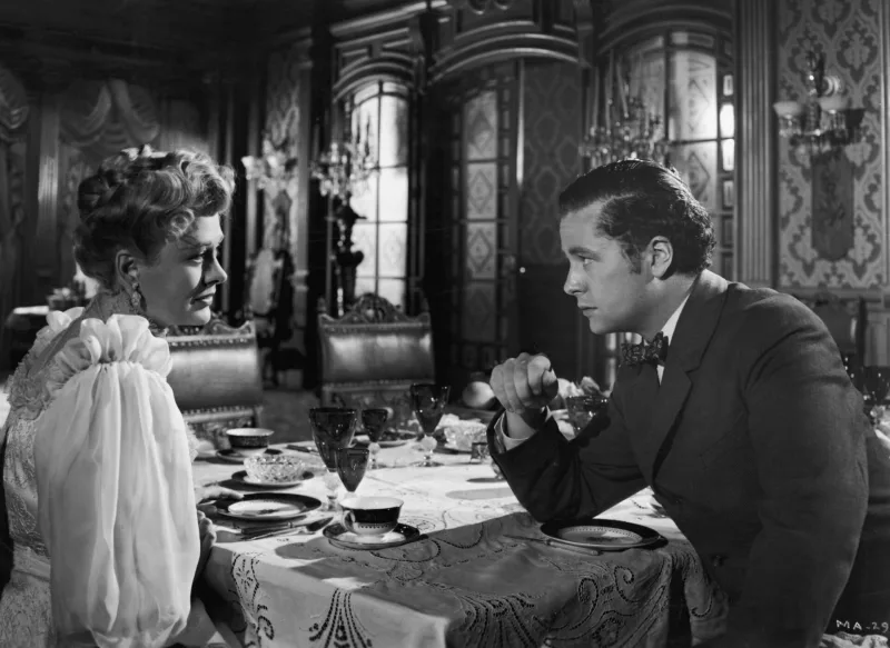Ο σκηνοθέτης Orson Welles από την ταινία The Magnificent Ambersons, η οποία ανασυντίθεται με τεχνητή νοημοσύνη.