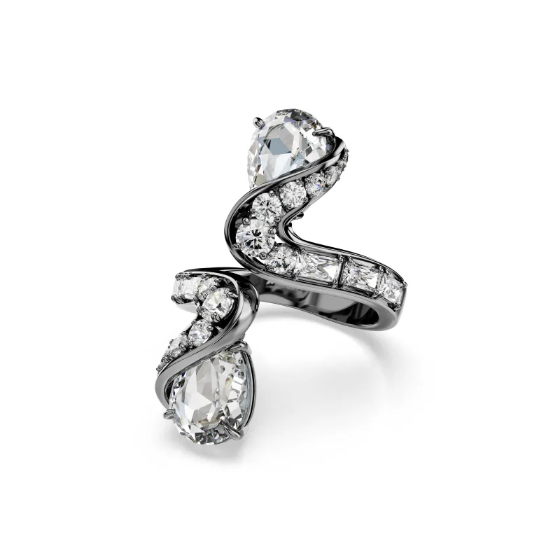Δαχτυλίδι Swarovski από τη συλλογή Vienna με λευκούς κρυστάλλους και μαύρο σκελετό.