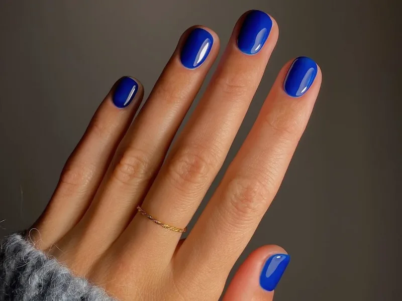 Dip powder nails