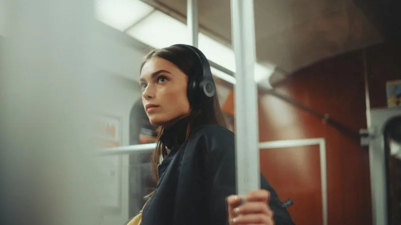 Πώς η Gen Z χρησιμοποιεί το Spotify για να επικοινωνήσει συναισθήματα