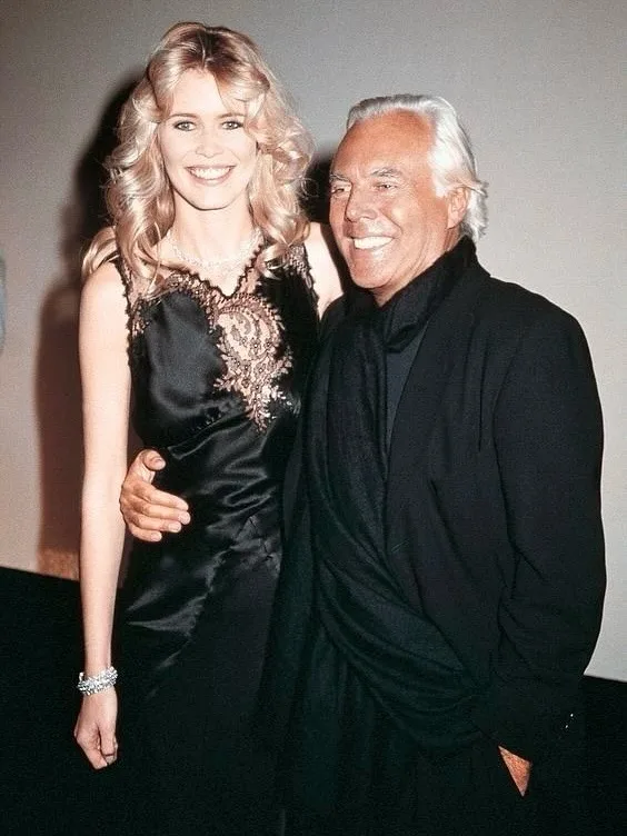 Η Claudia Schiffer σε ανάρτηση στο Instagram για τον θάνατο του Giorgio Armani.