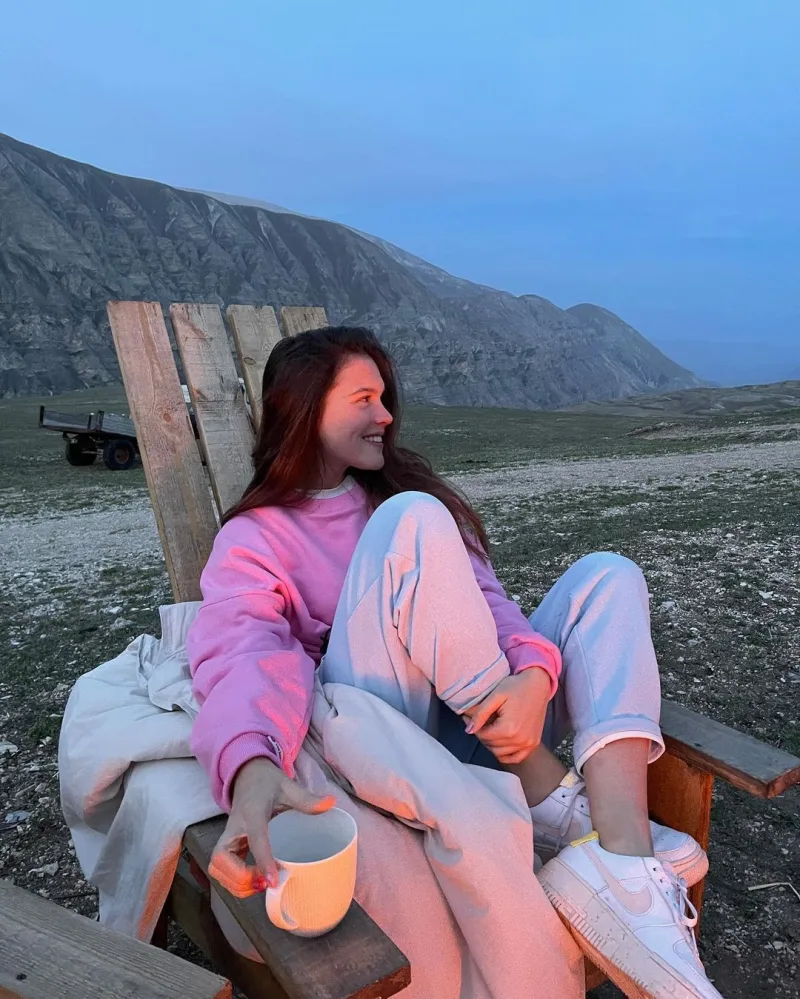 «I'm in my healing era»: Η Gen Z κάνει μόδα την αυτογνωσία