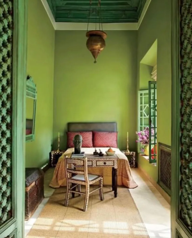 olive_green_deco