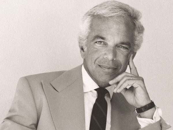 Αsk Ralph: Ο ψηφιακός στιλίστας της Ralph Lauren αλλάζει την εμπειρία του shopping