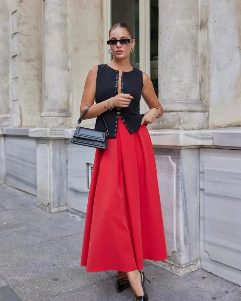 Tomato red