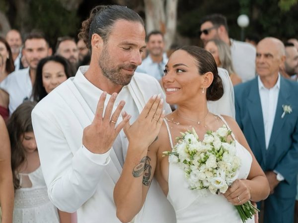 Επέτειος γάμου για Ευρυδίκη Βαλαβάνη και Γρηγόρης Μόργκαν – Οι αδημοσίευτες φωτογραφίες