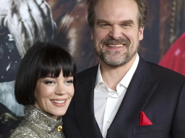Η τραγουδίστρια Lily Allen σε φωτογραφία από το ΑΠΕ-ΜΠΕ για το νέο της album.