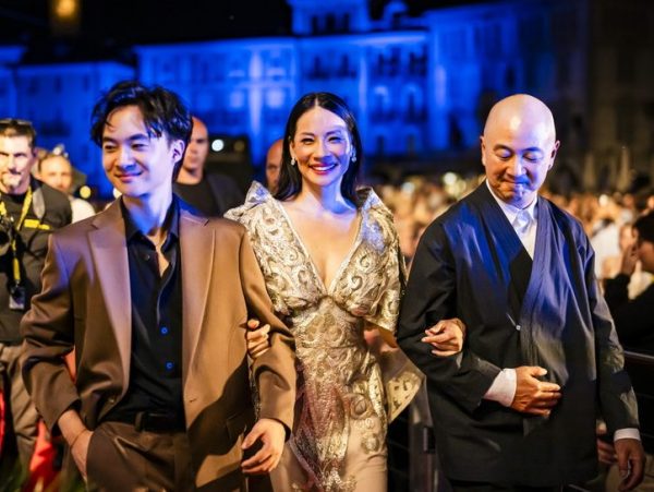 Η Lucy Liu επιστρέφει δυναμικά με το Rosemead
