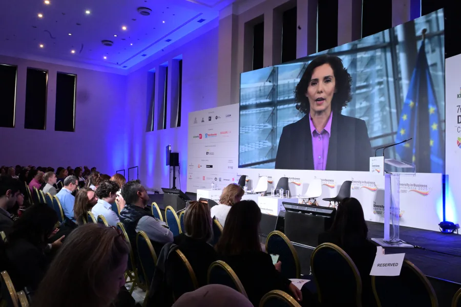 Στιγμιότυπο από το 7ο Diversity in Business Conference 2025 στο Ζάππειο Μέγαρο για τη συμπερίληψη και τη διαφορετικότητα.