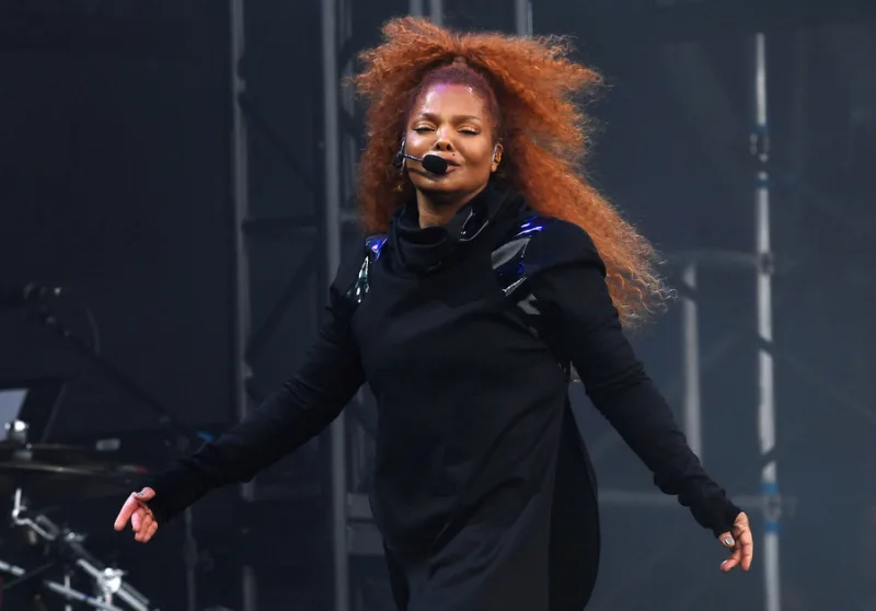 Η Janet Jackson σε φωτογραφία από το ΑΠΕ-ΜΠΕ για την ιστορική της επιτυχία στο Billboard Hot 100.