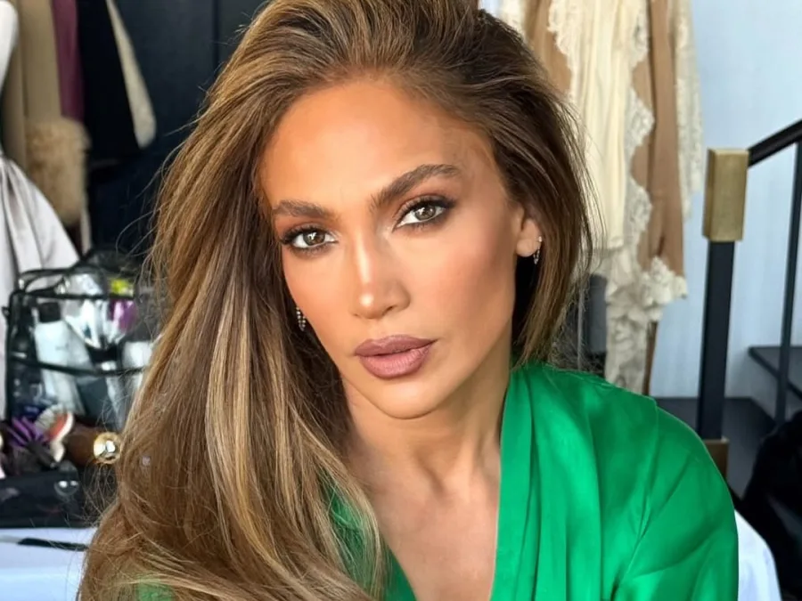 Jennifer Lopez