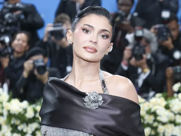 Η Kylie Jenner σε φωτογραφία από το ΑΠΕ-ΜΠΕ για το μουσικό της ντεμπούτο ως King Kylie.