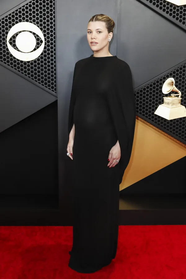 Η Sofia Richie σε δημόσια εμφάνιση κατά τη διάρκεια της δεύτερης εγκυμοσύνης της.