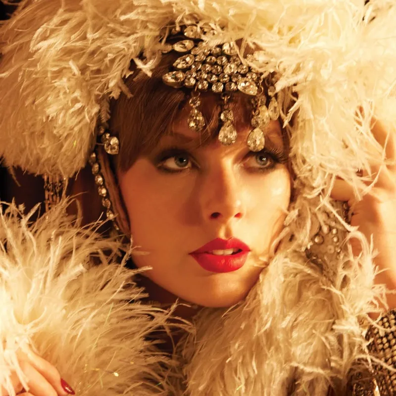 Η Taylor Swift σε φωτογραφία από τον προσωπικό της λογαριασμό στο Instagram για την ταινία Party of a Showgirl.