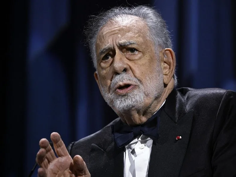 Ο σκηνοθέτης Francis Ford Coppola σε επίσημη εμφάνιση, δημιουργός της ταινίας Megalopolis.