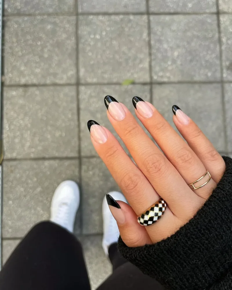 french_manicure