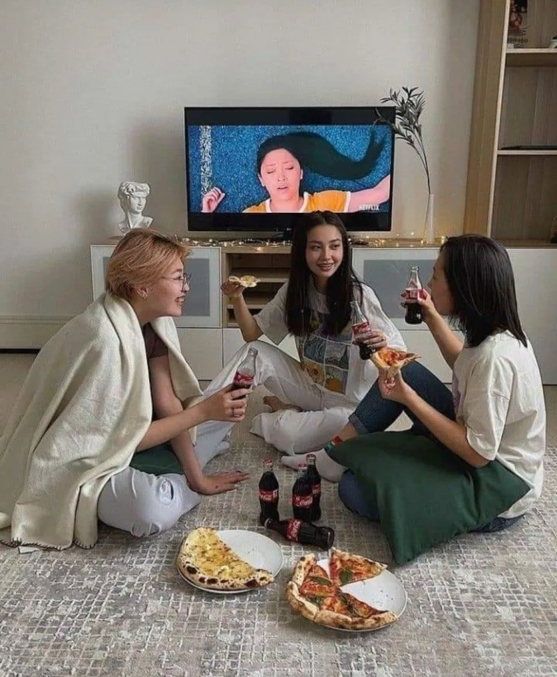 Gen Z vs Boomers: Οι μεγαλύτερες διαφορές που κανείς δεν τολμά να πει