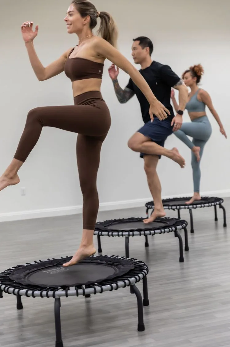 16.Από hula hoop μέχρι pole! Τα 7 πιο ασυνήθιστα workouts που πραγματικά καίνε λίπος