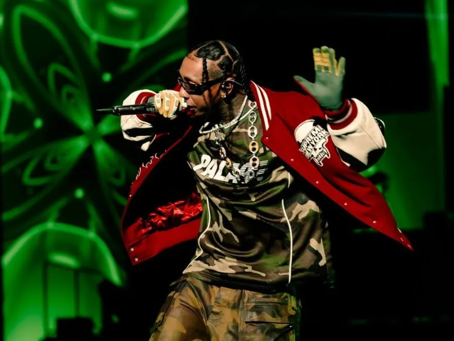 Ο διεθνής super star της hip-hop Tyga σε φωτογραφία από τον προσωπικό του λογαριασμό στο Instagram.