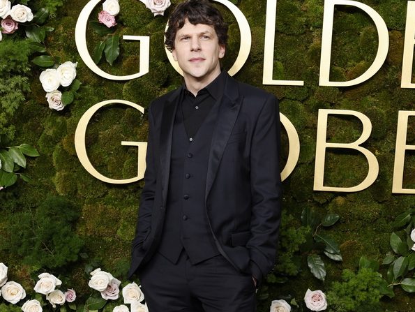 Ο Jesse Eisenberg πρόκειται να δωρίσει το νεφρό του σε έναν άγνωστο