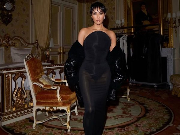 Μόνο η Kim Kardashian θα το έκανε: Το νέο προϊόν της SKIMS προκαλεί χαμό στα social media