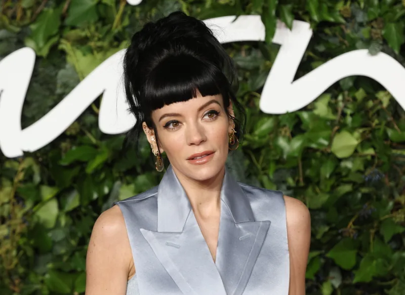 Η τραγουδίστρια Lily Allen σε φωτογραφία από το ΑΠΕ-ΜΠΕ για το νέο της album.