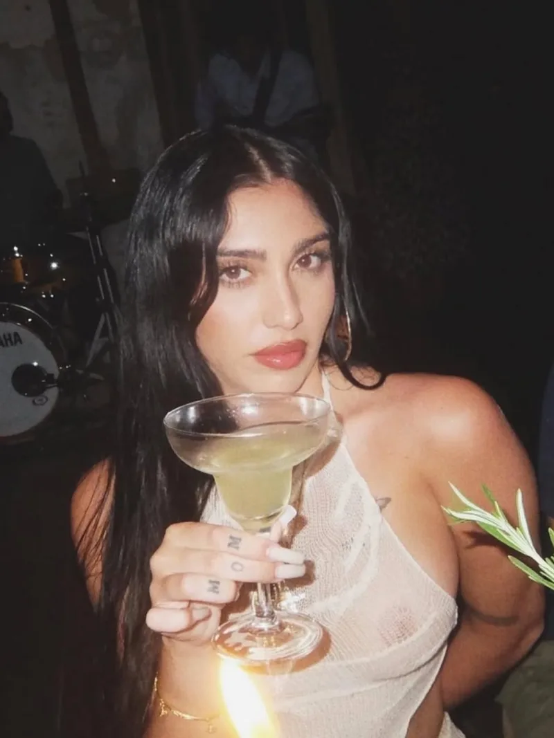 Η Madonna σε τρυφερή φωτογραφία με την κόρη της Lourdes για τον εορτασμό των 29ων γενεθλίων της.