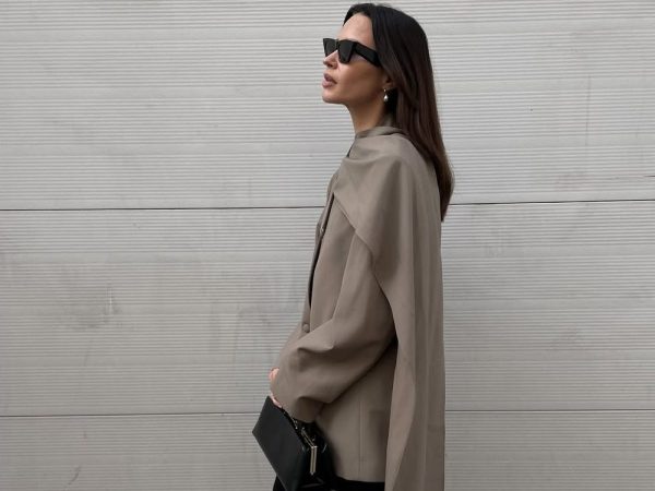 Αυτά είναι τα πιο trendy πανωφόρια που σε κάνουν να θέλεις αμέσως μια συνεδρία shopping therapy