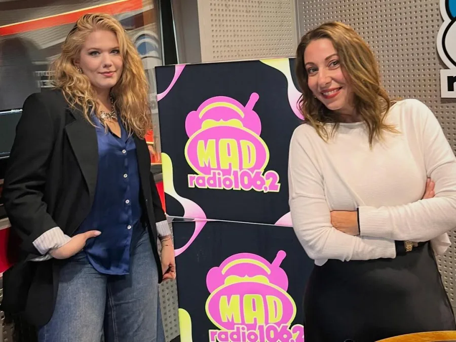 radio_nina_mazani