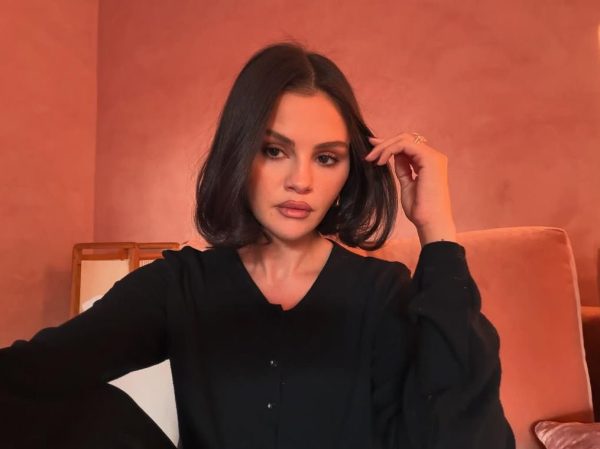 Selena Gomez-Benny Blanco: Γέλια, pizza rolls και οι πρώτες στιγμές μετά τον γάμο